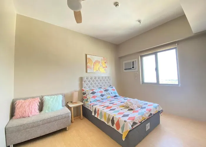 Sunvida Across Sm W/ Wifi And View Apartment