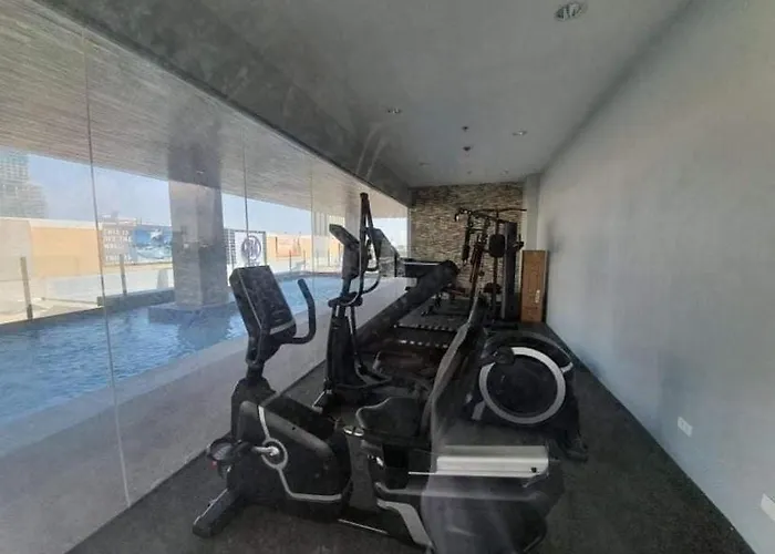 Sunvida Across Sm W/ Wifi And View Apartment Cebu